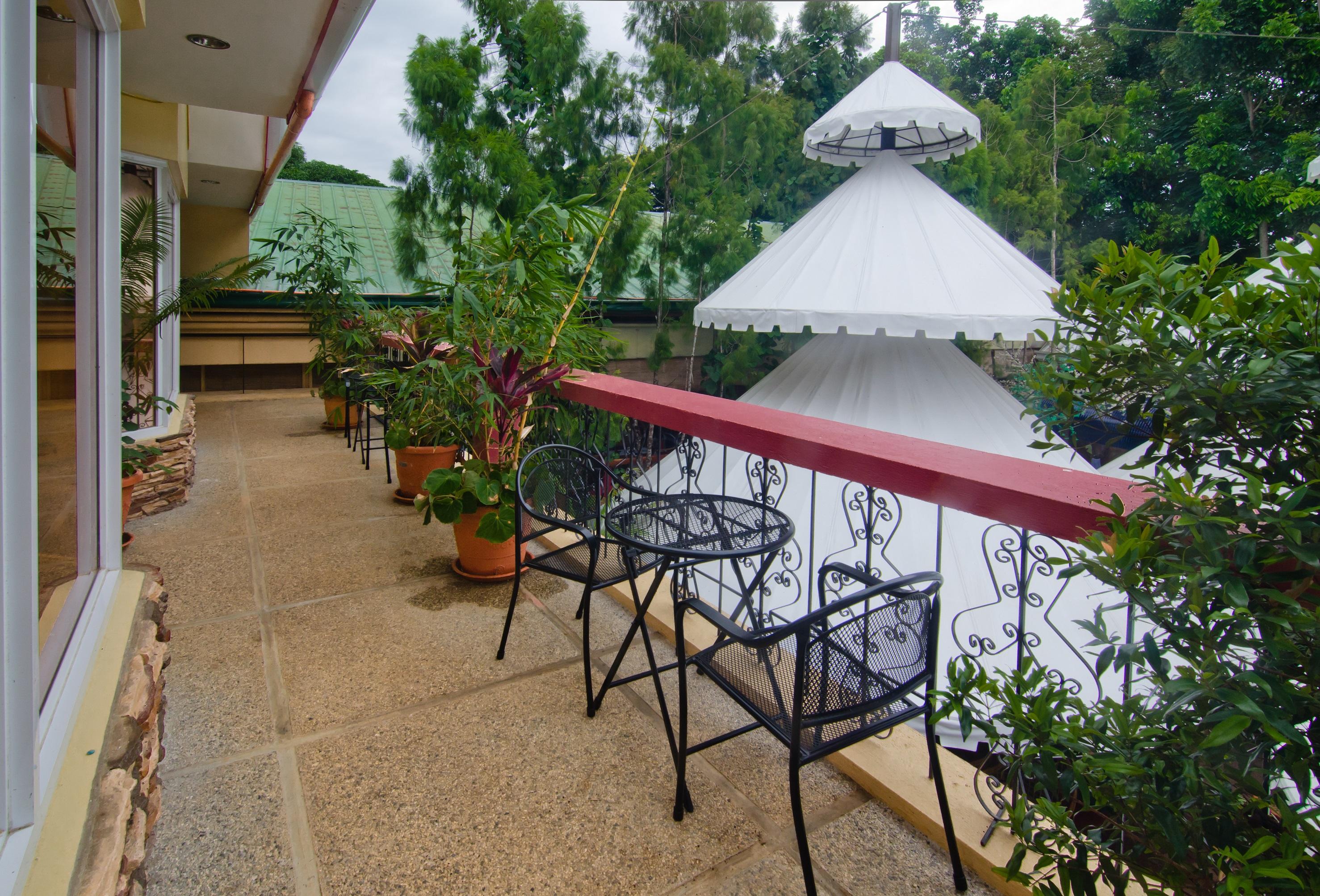 Deep Forest Garden Hotel Puerto Princesa Bagian luar foto
